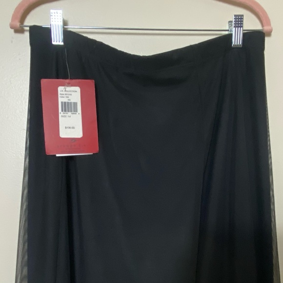 J.S. Collection Women’s Flare Dress Pants. Black. Size 14. NWT - Picture 5 of 6